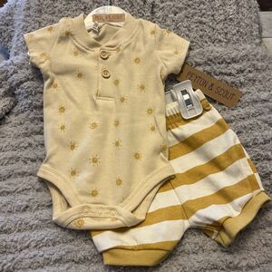 Peyton And Scout Outfit  0-3 Months